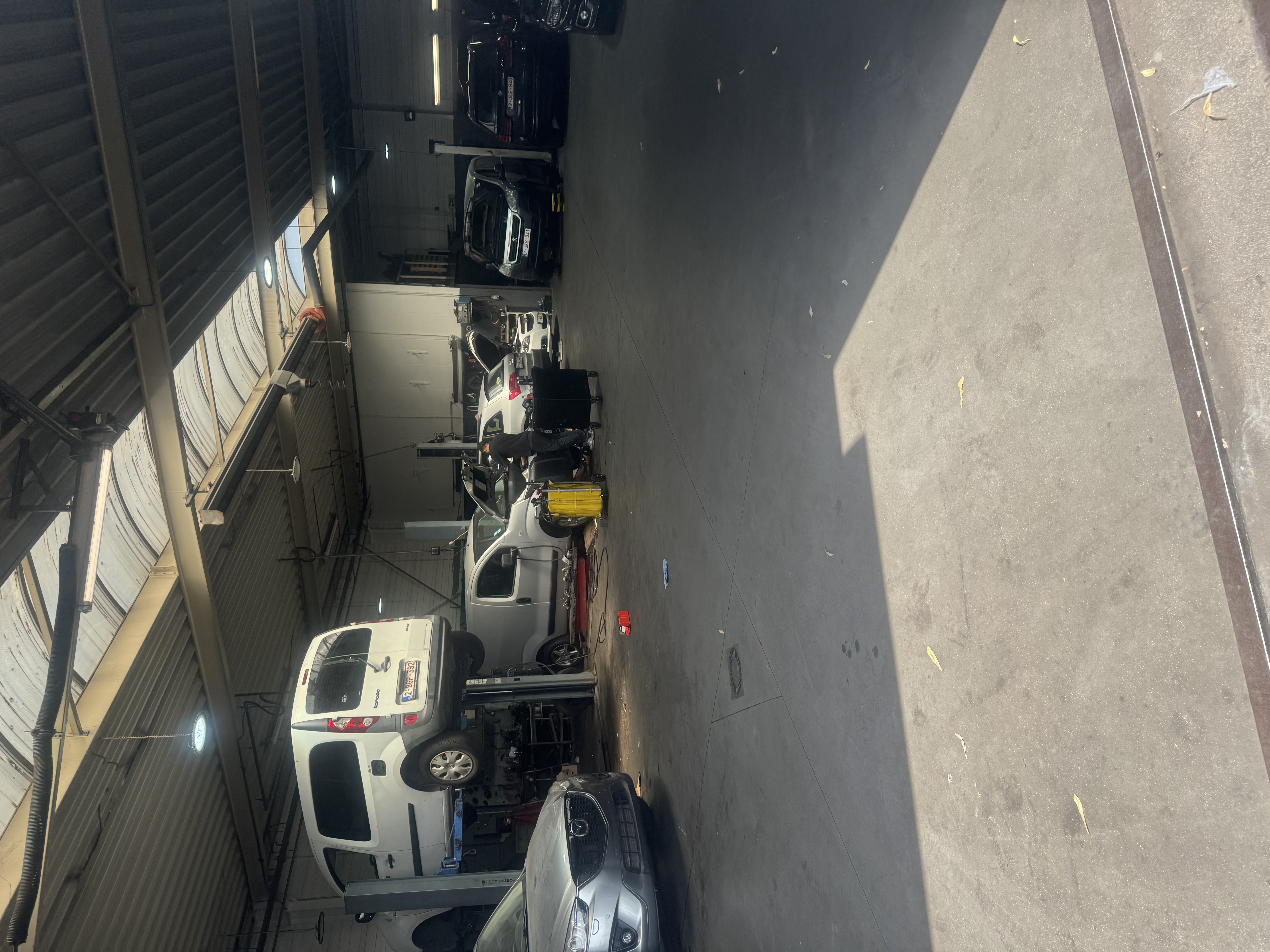 Werkplaats Garage Van Den Eeden